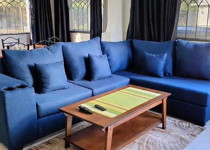 Royal Palms Apartment A2