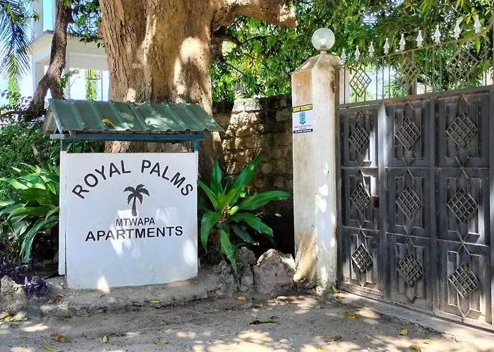 Royal Palms Apartment A2